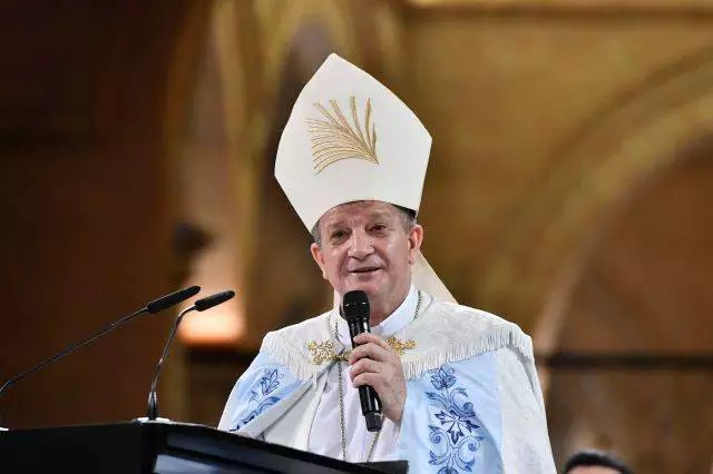 Quatro arcebispos brasileiros recebem o pálio arquiepiscopal na Solenidade de São Pedro e São Paulo