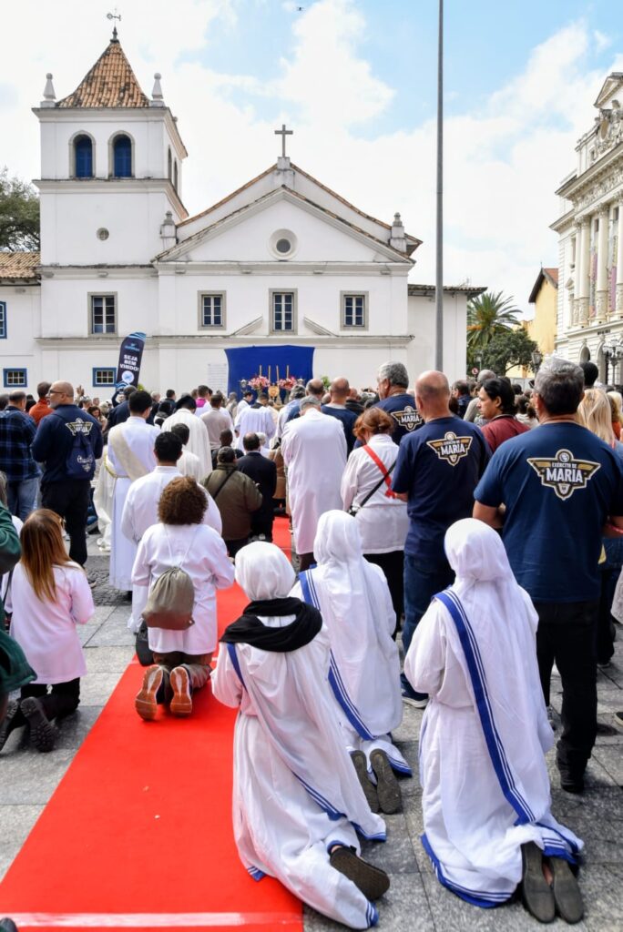 Corpus Christi: pelas ruas do centro de SP, orações e bênçãos com o Santíssimo - Jornal O São Paulo