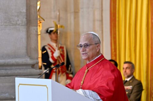 Papa na Espanha: é preciso abandonar as narrativas divisórias e polarizadoras - Jornal O São Paulo