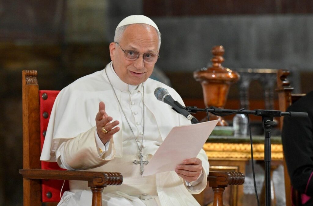 Papa: ‘Em cada irmão que sofre é o próprio Senhor quem pede e recebe’ - Jornal O São Paulo