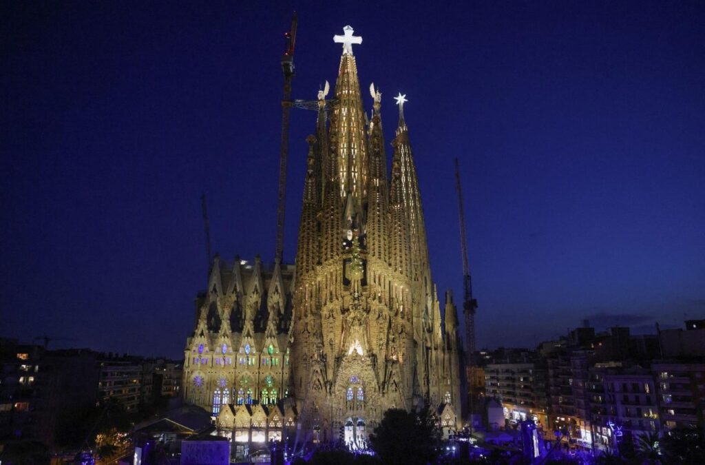 Leão XIV na Sagrada Família: não podemos acreditar em Jesus e promover a guerra - Jornal O São Paulo