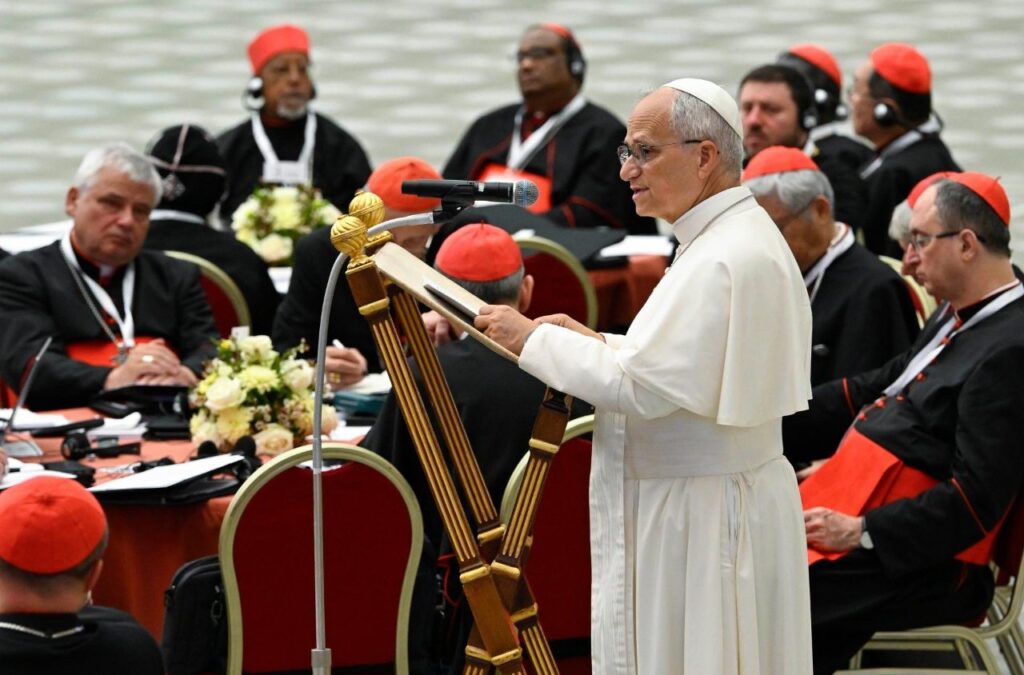 Papa aos cardeais: “Preciso do apoio de vocês. Peço franqueza e lealdade”