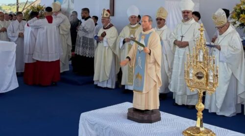 Milhares de fiéis participam da beatificação do Padre Nazareno Lanciotti em Jauru (MT) - Jornal O São Paulo