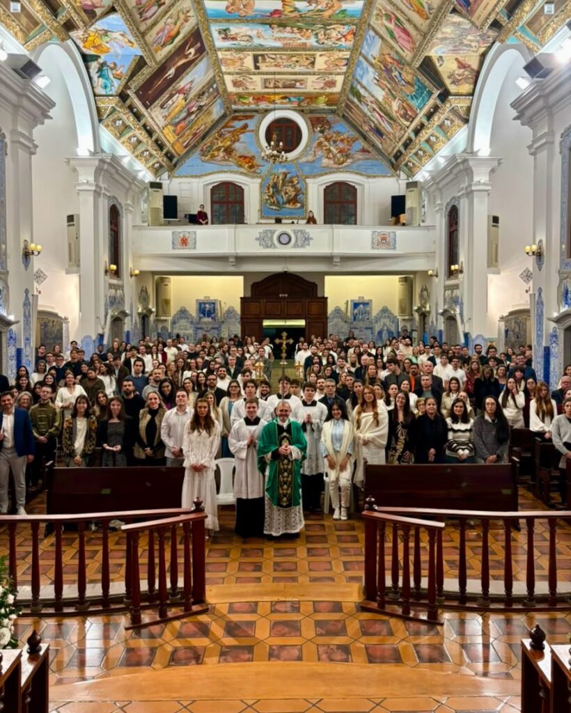 Crismas, batismos de adultos, festas patronais e reunião do clero são destaques na Sé - Jornal O São Paulo