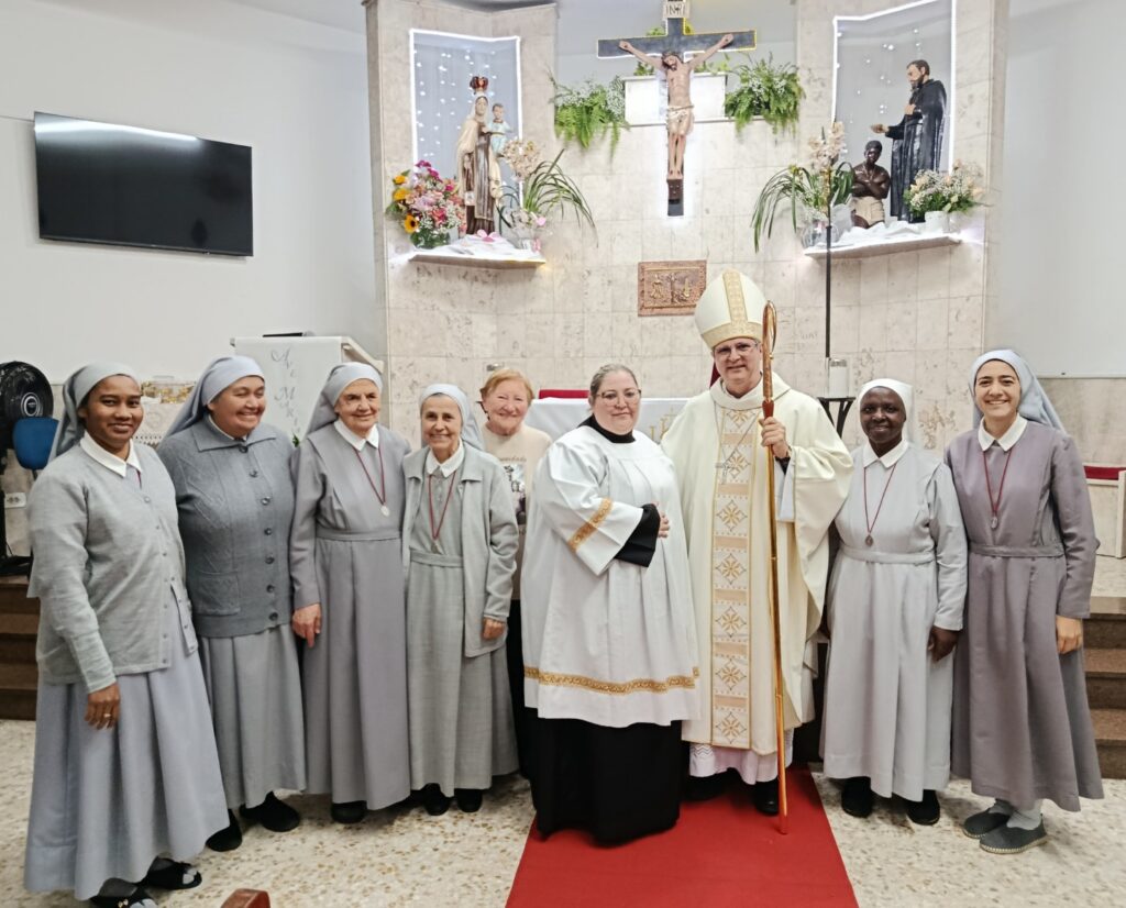 Dom Márcio celebra a festa de Nossa Senhora doCarmo em capela em Santana - Jornal O São Paulo