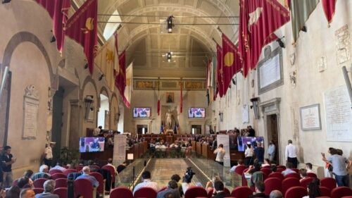 Assinada a ‘Declaração de Roma’, um compromisso sobre armas nucleares e IA