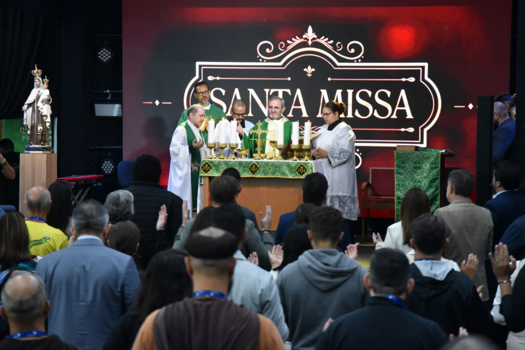 ExpoCatólica é aberta com missa e chamado aos cristãos para não abandonarem a ‘Fonte de Água Viva’ - Jornal O São Paulo