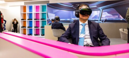 Inteligência artificial redefine trabalho sem provocar demissões em massa