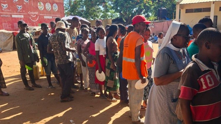 Em Moçambique, missionárias expressam solidariedade às vítimas das inundações - Jornal O São Paulo