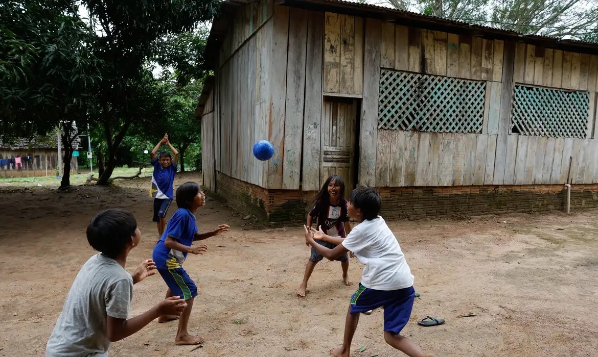 Unicef mapeia cidades onde crianças estão expostas a riscos ambientais - Jornal O São Paulo