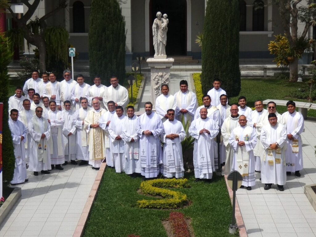 Igreja da América Latina reflete sobre a identidade sacerdotal diante de novas emergências pastorais - Jornal O São Paulo