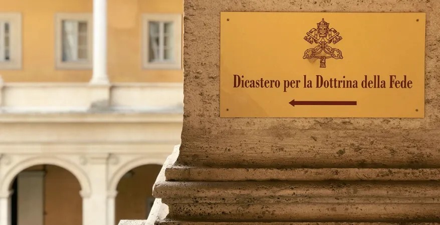Santa Sé estabelece procedimento para o retorno à plena comunhão com a Igreja de sacerdotes e fiéis da FSSPX - Jornal O São Paulo
