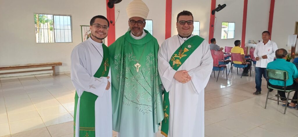 ‘Jesus precisa ser anunciado, não importa as circunstâncias’, diz Diácono seminarista Vinícius em missão na Amazônia - Jornal O São Paulo