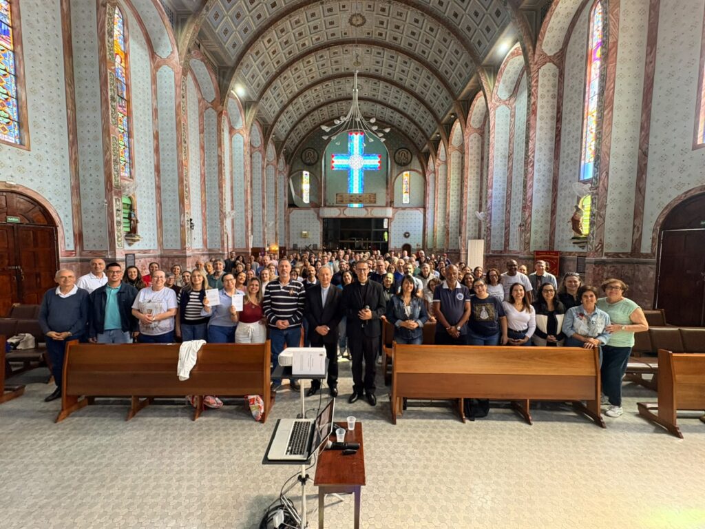 Ipiranga: Lideranças regionais da IVC estudam o Diretório Arquidiocesano da Catequese - Jornal O São Paulo