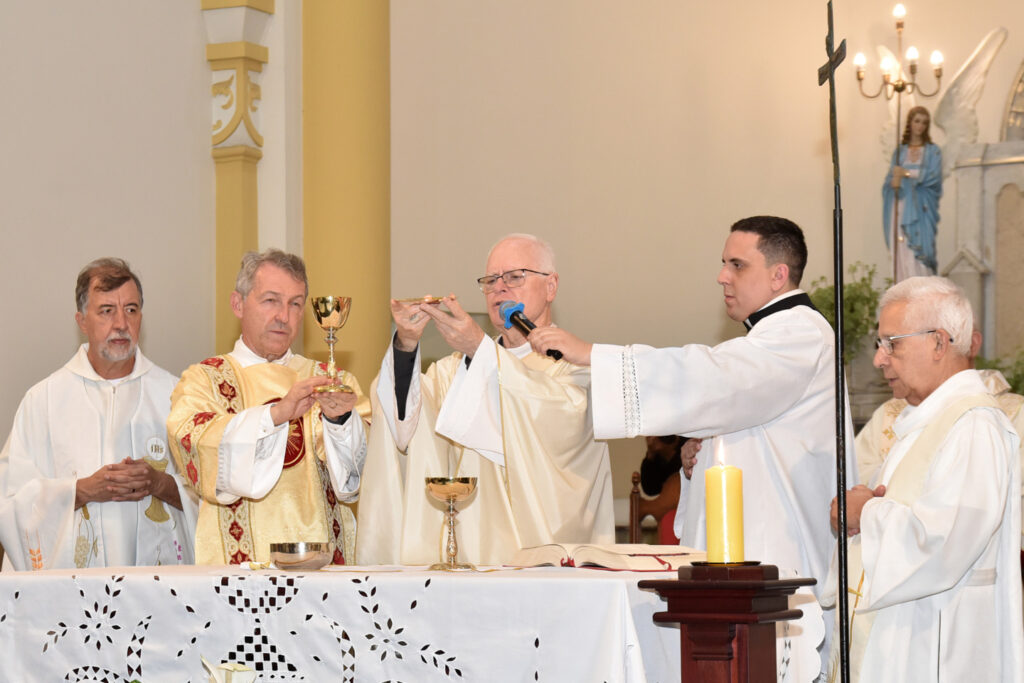 Dom Odilo aos diáconos: ‘O serviço e a presença de vocês são importantes e preciosos para a Igreja’ - Jornal O São Paulo