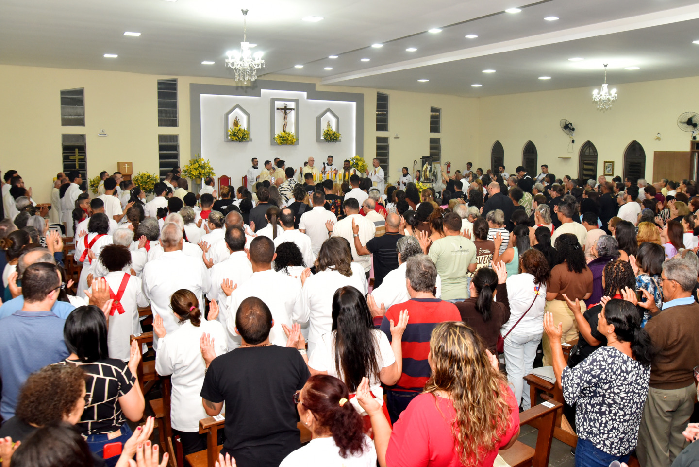 No Jardim Roseli, Cardeal Scherer cria a Paróquia Nossa Senhora do Carmo - Jornal O São Paulo