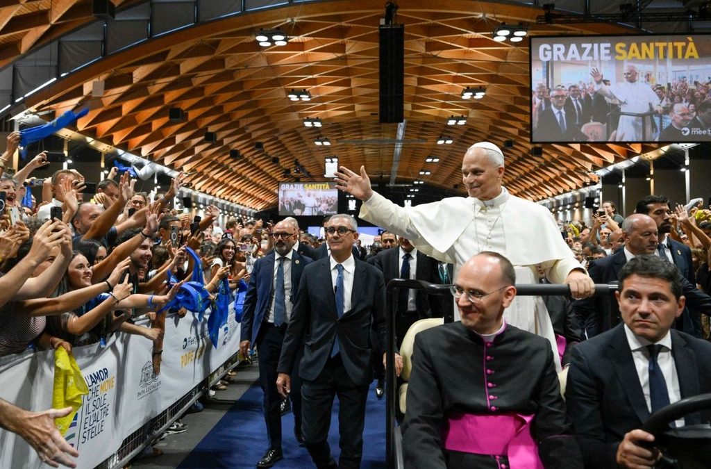 Papa Leão XIV afirma que o mundo precisa do entusiasmo, da caridade e da fidelidade dos jovens - Jornal O São Paulo