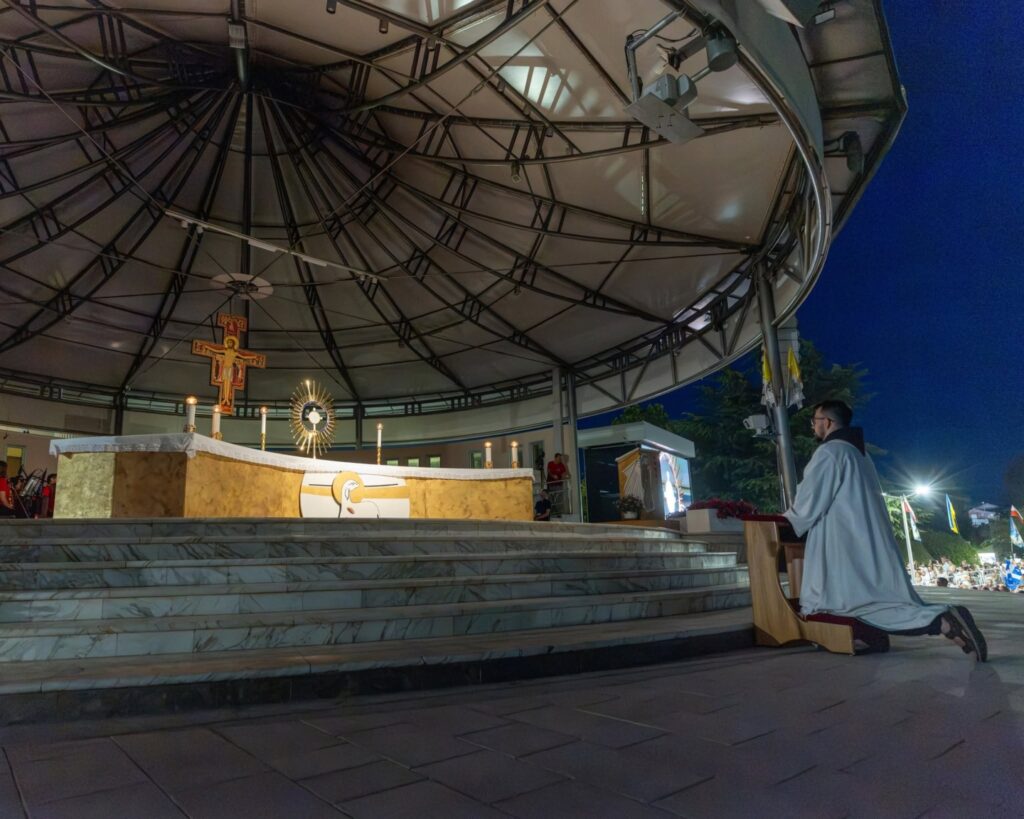 Festival Internacional de Oração da Juventude leva milhares de peregrinos a Medjugorje - Jornal O São Paulo