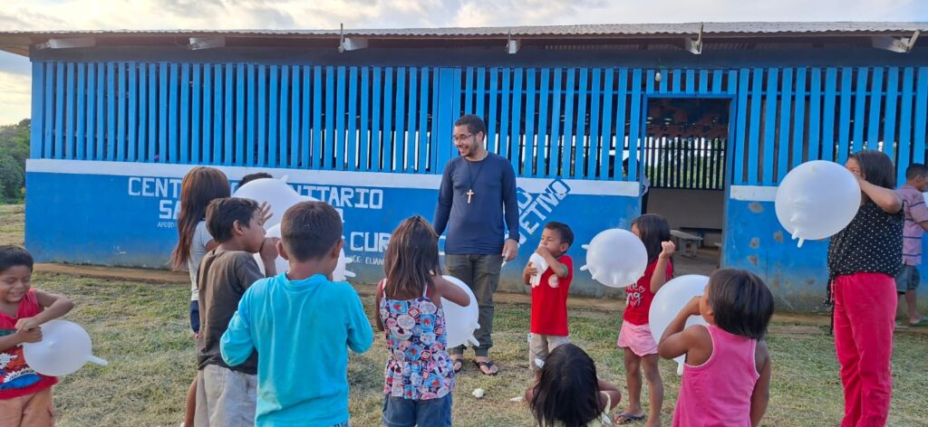 Na Amazônia, Diácono seminarista Leonardo encontra uma Igreja ‘viva, participativa e desejosa de crescer na fé’ - Jornal O São Paulo