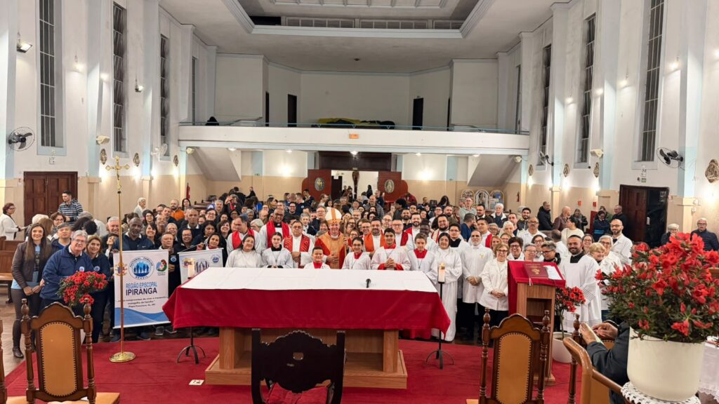 Dom Celso preside missa de abertura da Semana da Família no Ipiranga - Jornal O São Paulo