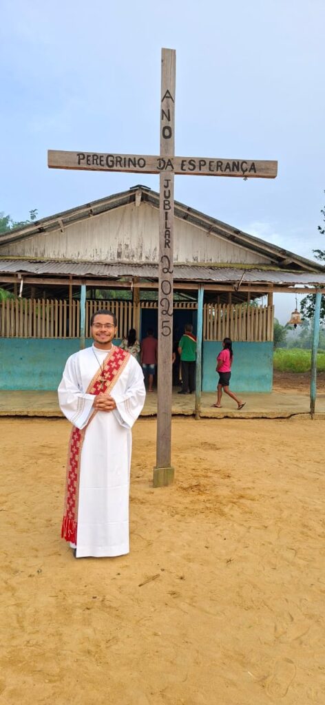 Na Amazônia, Diácono seminarista Leonardo encontra uma Igreja ‘viva, participativa e desejosa de crescer na fé’ - Jornal O São Paulo