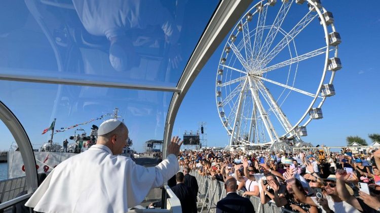 Papa: o mundo oferece lazer que dispersa; descansar é ‘voltar a si mesmo’ - Jornal O São Paulo