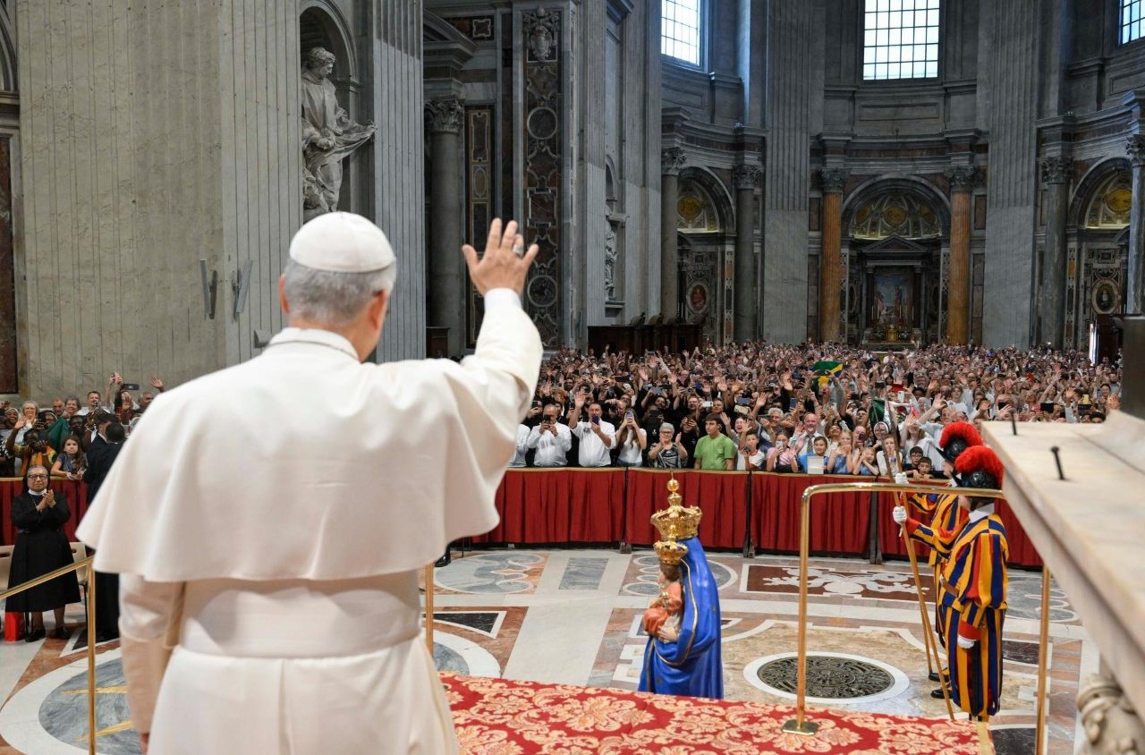 Papa: na liturgia, a música não é decoração, cantar e tocar significa rezar - Jornal O São Paulo