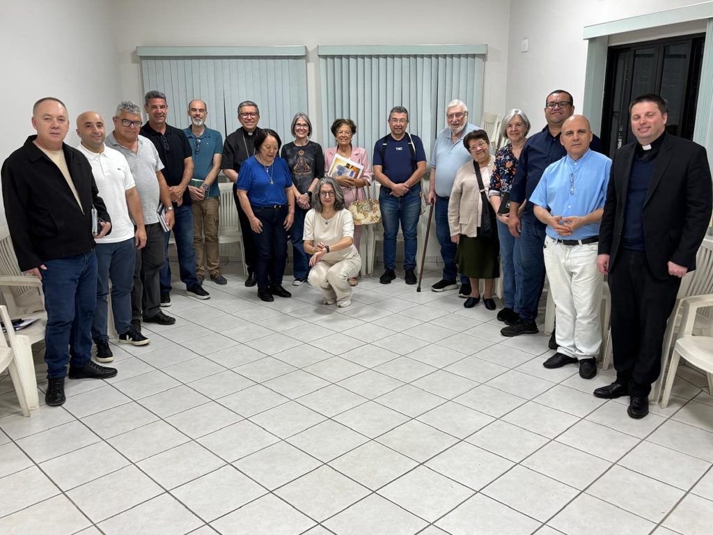 Dom Edilson preside missa com Crismas e tem encontro com catequistas e MESCs - Jornal O São Paulo
