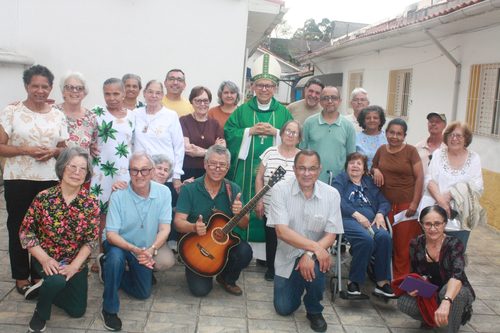 Dom Edilson preside missa com Crismas e tem encontro com catequistas e MESCs - Jornal O São Paulo