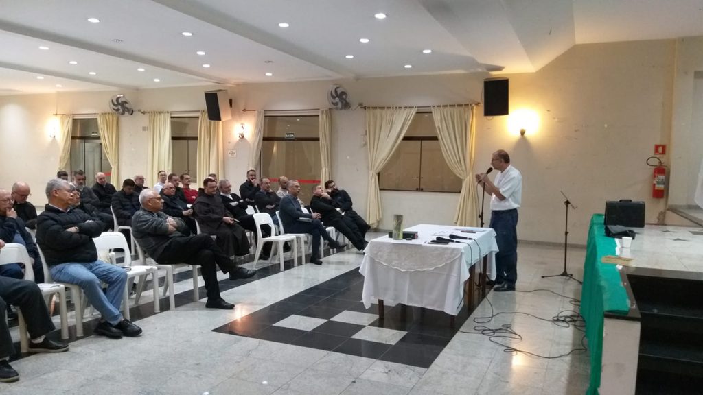 Formações, festas de padroeiro, reuniões e apresentações de padres são destaques na Região Sé - Jornal O São Paulo