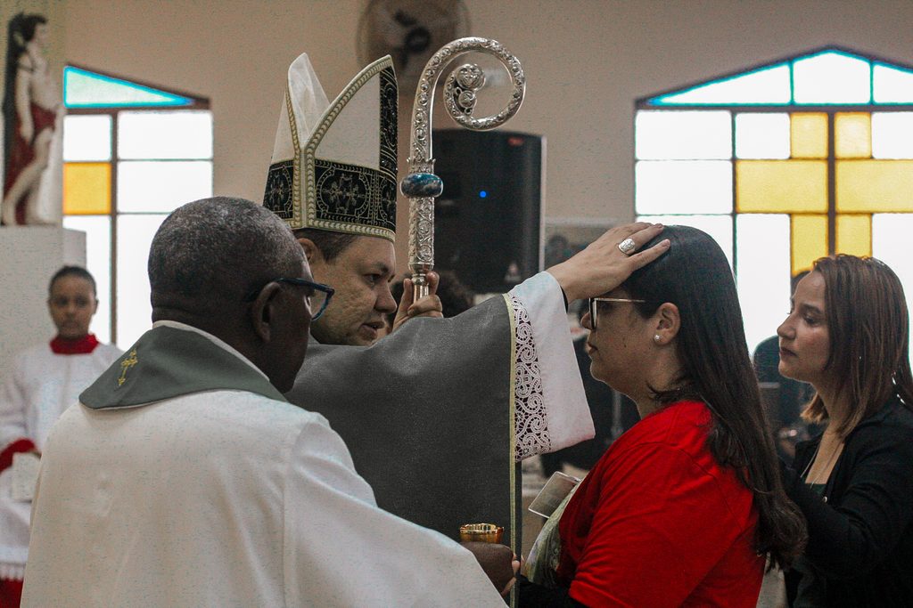 Crismas, posses de padres e formações são destaques na Região Belém - Jornal O São Paulo