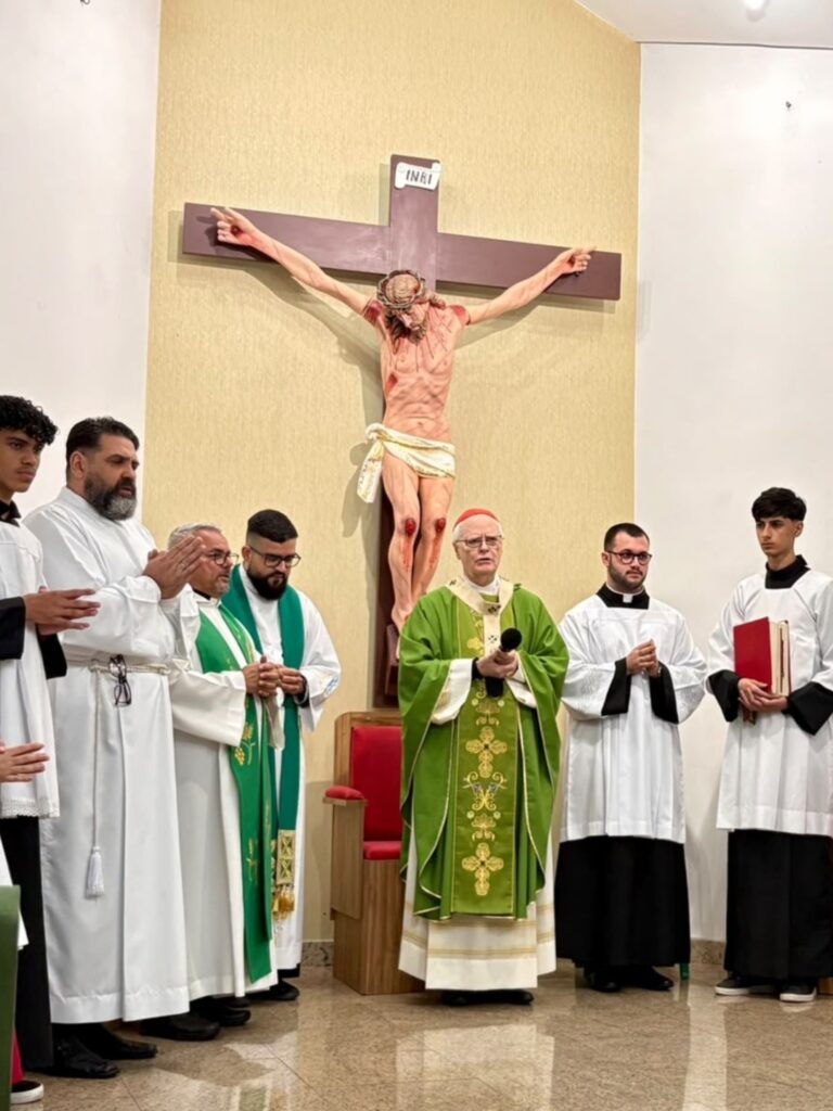 Cardeal Scherer e Dom Cícero presidem missas na festa da Paróquia Santa Cruz - Jornal O São Paulo