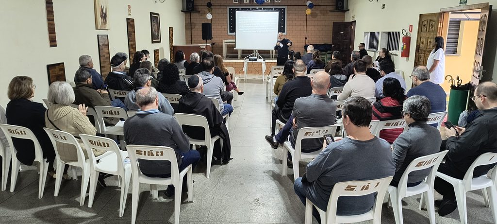 Em assembleia arquidiocesana, decanatos avaliam o agir pastoral - Jornal O São Paulo