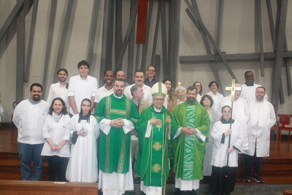 Missas com Crismas, formação bíblico e encontro vocacional são destaques na Região Lapa - Jornal O São Paulo