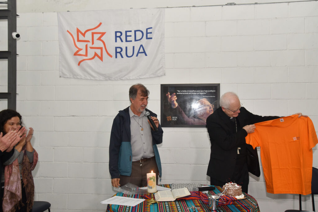 Novo Ponto de Encontro da Rede Rua homenageia Dom Paulo Evaristo Arns - Jornal O São Paulo