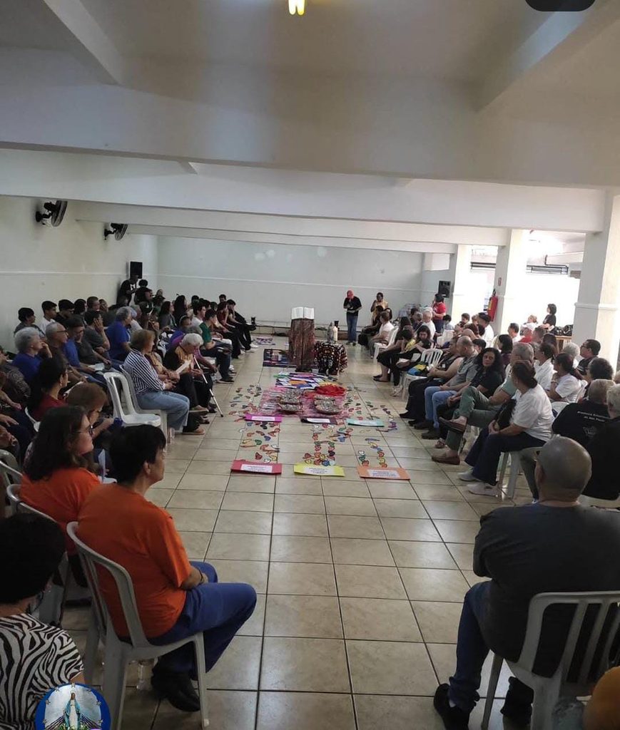 Semana da Brasilândia é marcada por Mutirão Bíblico, 1ª Eucaristia de adultos e jubileu de ouro sacerdotal - Jornal O São Paulo
