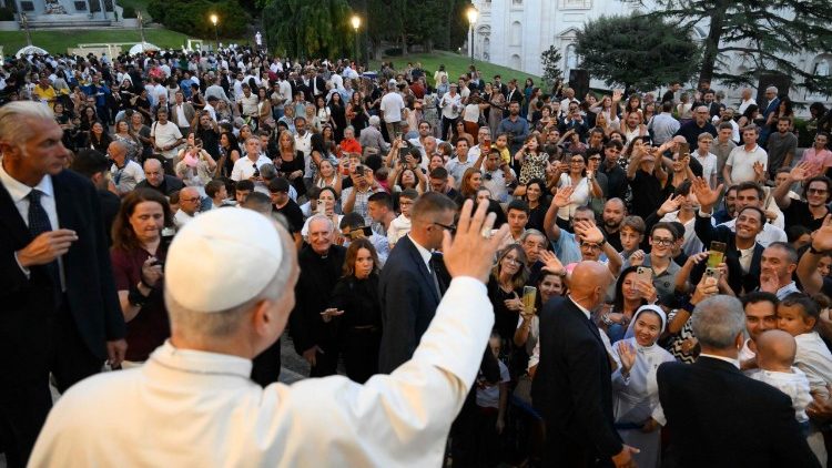 Leão XIV às famílias: ‘Vocês são um grande milagre, doam a vida pelos outros’ - Jornal O São Paulo