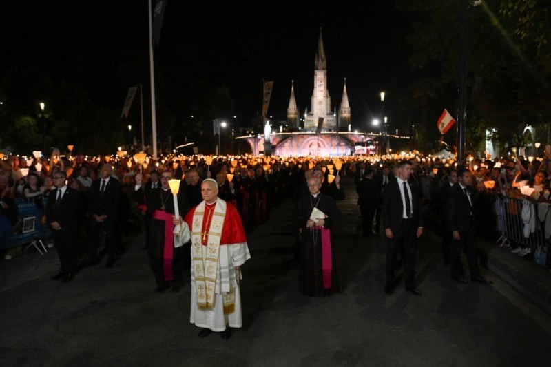 Veja os momentos marcantes do Papa Leão XIV na França - Jornal O São Paulo