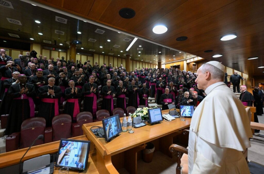 O Papa: a Igreja não está isolada do mundo, ela anuncia a esperança - Jornal O São Paulo