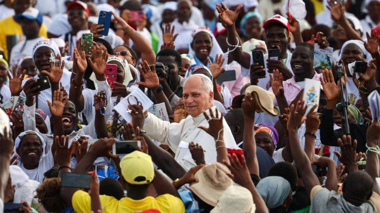 Leão XIV aos jovens africanos: sejam testemunhas do amor, da justiça e da paz - Jornal O São Paulo