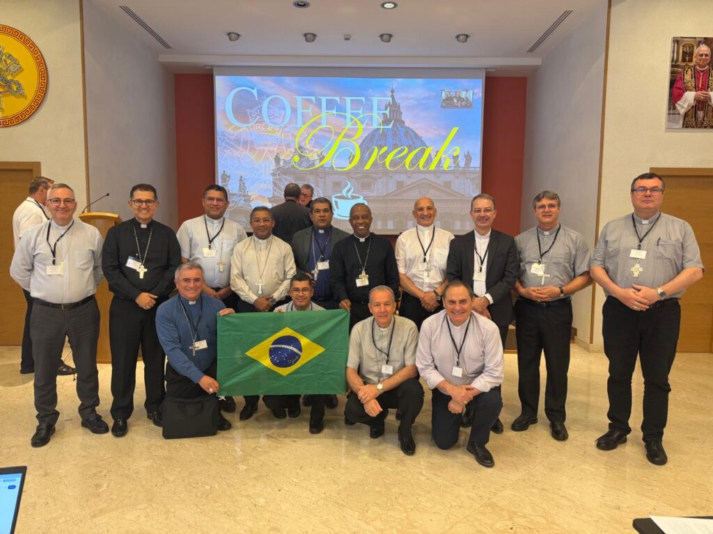 Bispos auxiliares de São Paulo participam de curso de formação para novos bispos no Vaticano