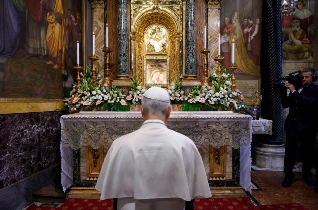 Papa Leão XIV vai ao encontro de Maria em Genazzano