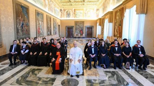Papa: a exemplo de São Newman, uma formação cristã baseada na dignidade humana - Jornal O São Paulo