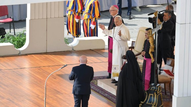 Papa: a dignidade humana é dom de Deus, não depende de capacidades ou riquezas - Jornal O São Paulo