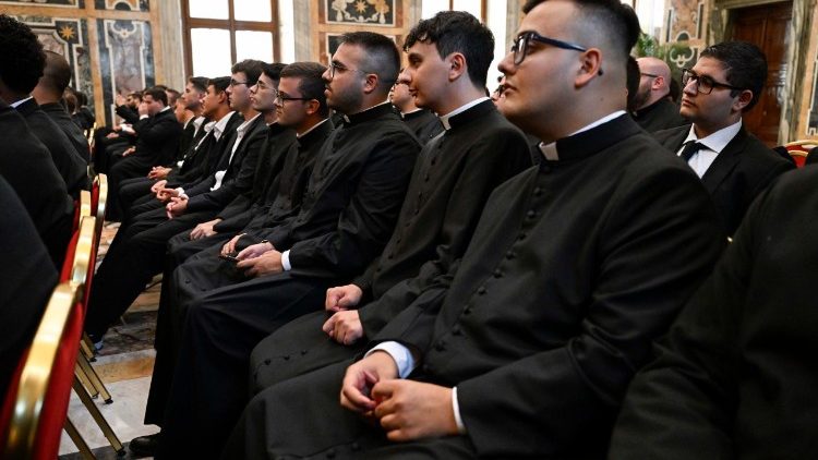 Leão XIV: o seminário não deve ser subestimado, pois faz parte da missão - Jornal O São Paulo