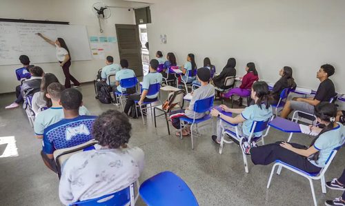 Pisa: Brasil reduz diferença para países ricos no desempenho escolar - Jornal O São Paulo