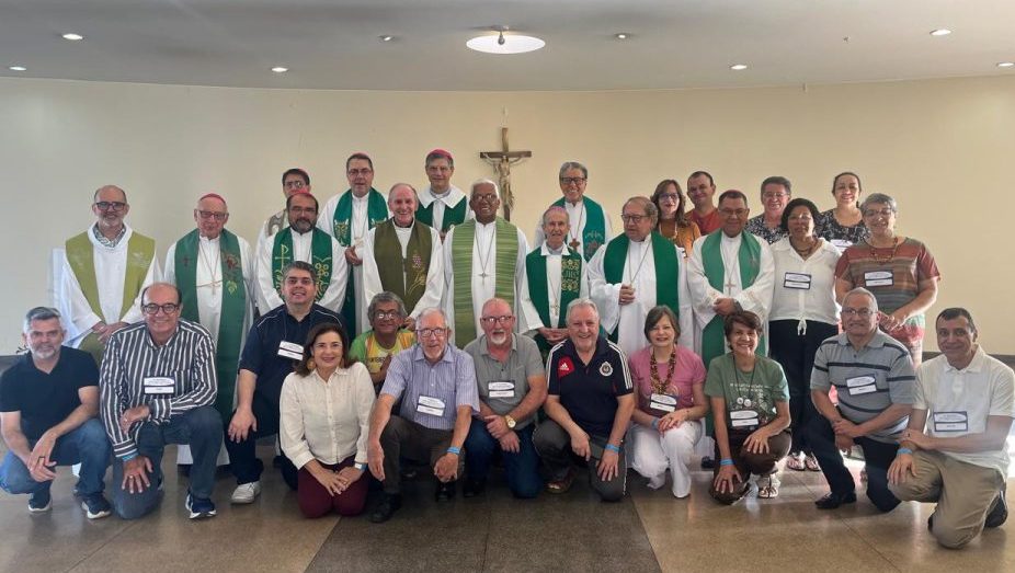Seminário com bispos referenciais para as CEBs e Laicato reflete sobre vivência da comunhão, da participação e da missão - Jornal O São Paulo