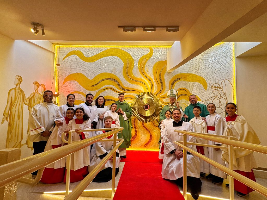 Na Brasilândia, semana é marcada por celebrações a São Francisco e crisma de 215 pessoas - Jornal O São Paulo