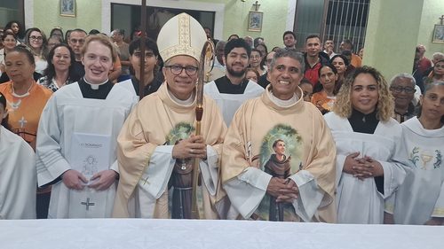 Na Região Lapa, Dom Edilson preside missas com crismas e celebrações de São Francisco - Jornal O São Paulo