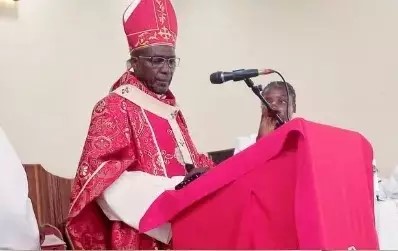 Em Angola, crismados são convidados a participar da missão da Igreja - Jornal O São Paulo